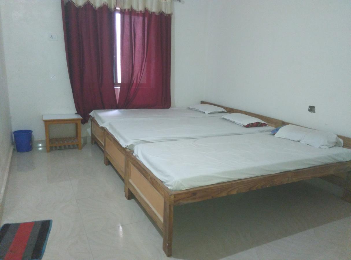 Middle Way Home Stay Bodh Gaya Buitenkant foto