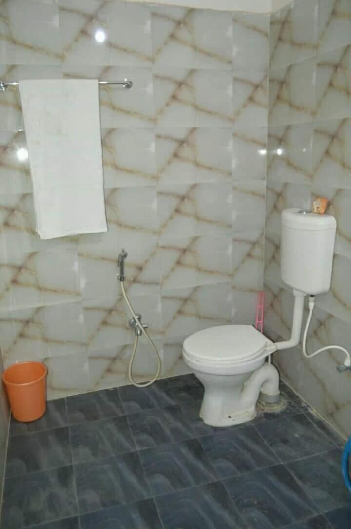 Middle Way Home Stay Bodh Gaya Buitenkant foto
